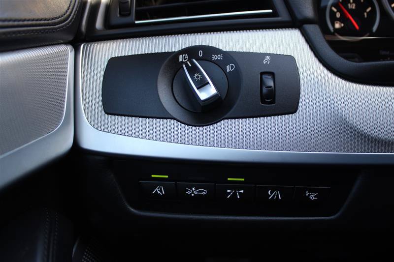 Used 2013 BMW M5 RWD image 18