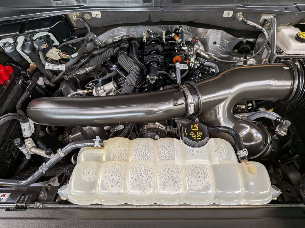 Used 2025 Ford Expedition Tremor image 35