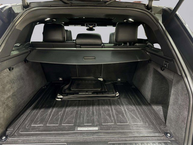 Used 2017 Land Rover Range Rover Sport HSE image 28