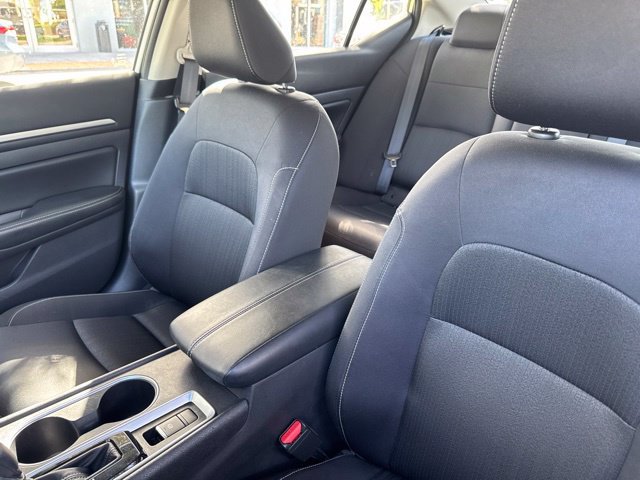 Used 2022 Nissan Altima 2.5 SV AWD/4WD image 4