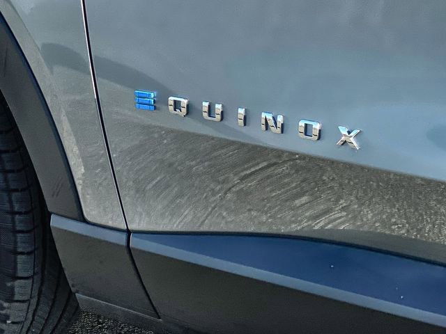 New 2026 Chevrolet Equinox EV LT AWD/4WD image 17
