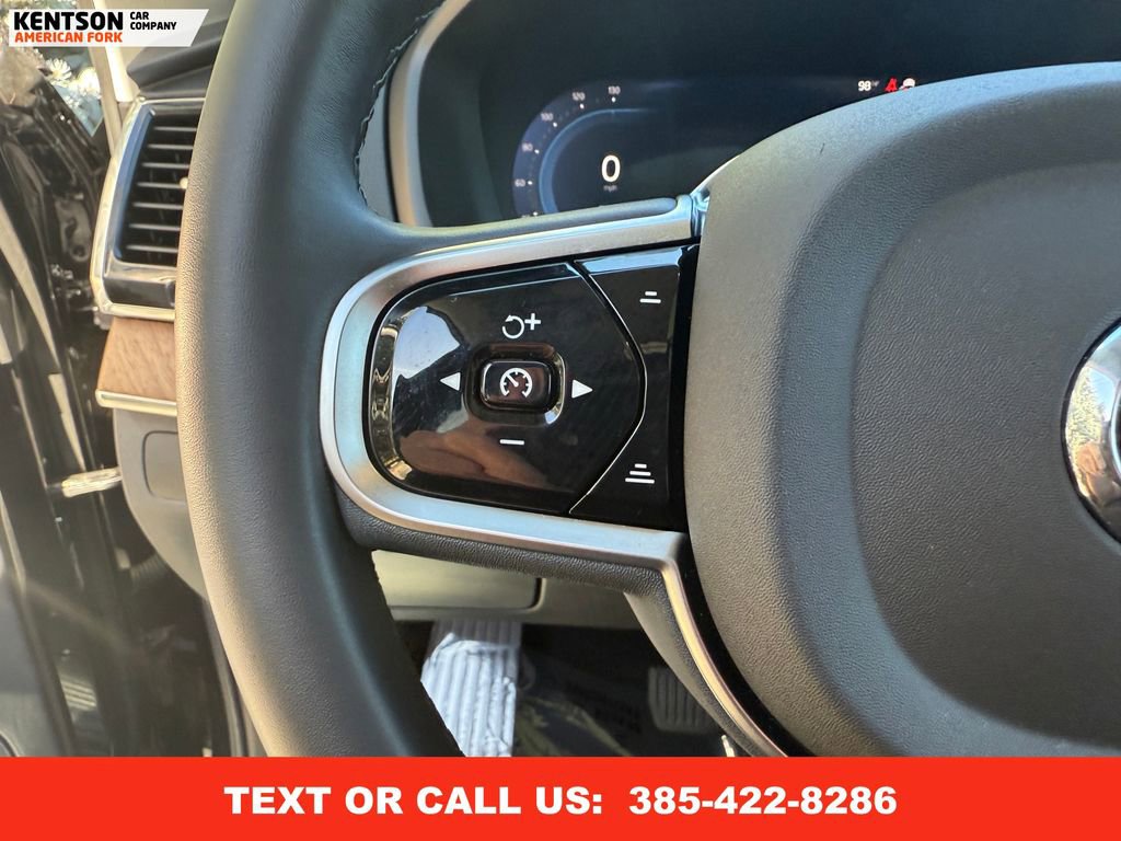 Used 2025 Volvo XC90 B6 Plus image 19