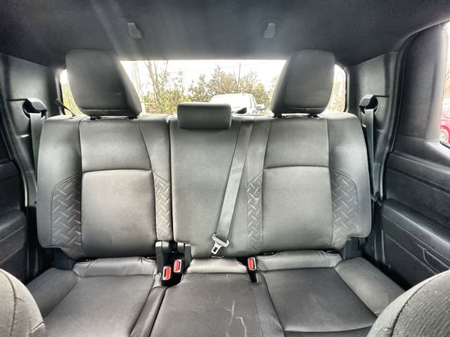 Used 2024 Toyota Tacoma SR image 30