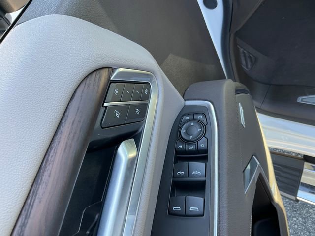 Used 2025 GMC Sierra 2500 SLT w/ SLT Premium Package AWD/4WD image 8