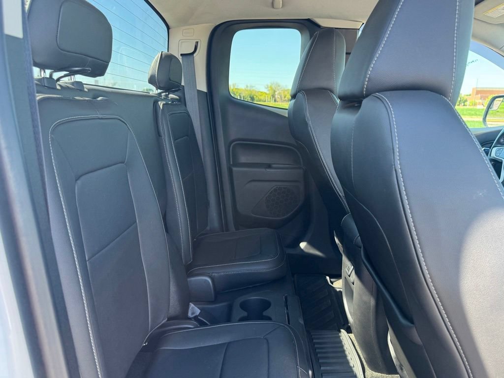 Used 2015 GMC Canyon SLT AWD/4WD image 28