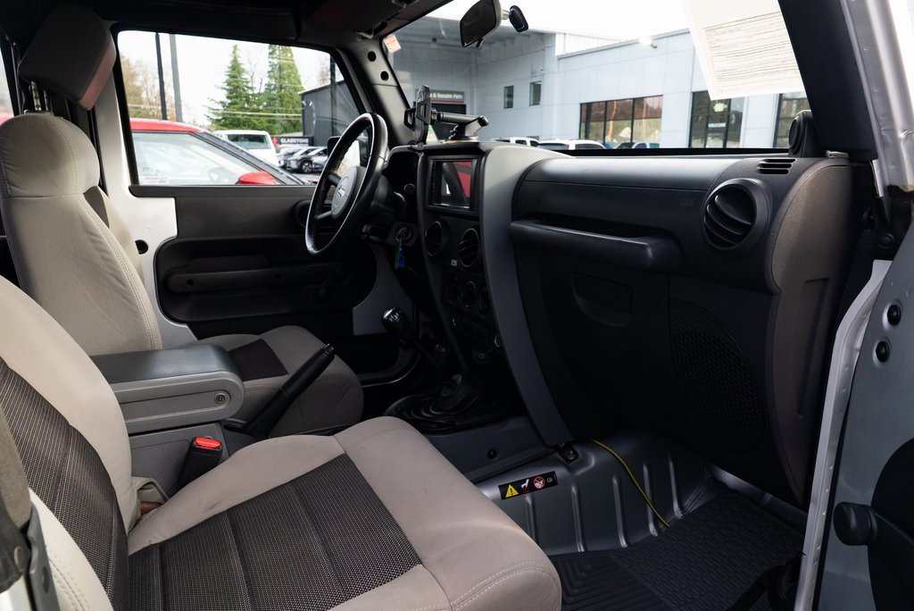 Used 2008 Jeep Wrangler X image 18