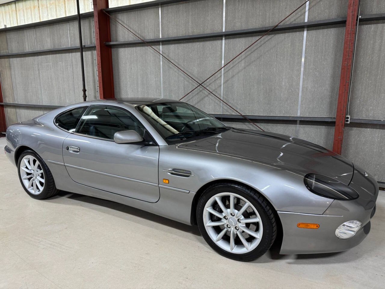 Used 2000 Aston Martin DB7 Vantage RWD image 33