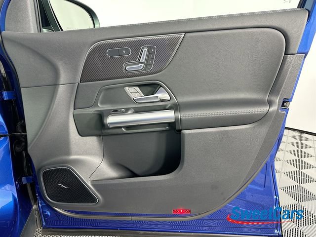 Used 2024 Mercedes-Benz GLA 35 AMG 4MATIC image 42