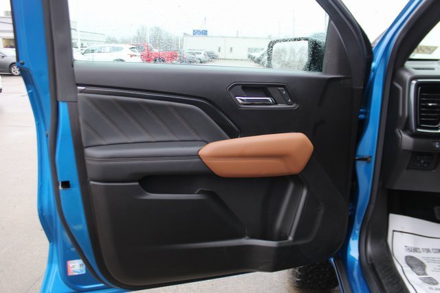 Used 2023 GMC Canyon AT4 w/ LPO, Skid Plate Package image 9