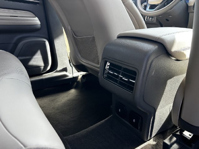 Certified 2023 Lincoln Corsair AWD w/ Equipment Group 101A image 39