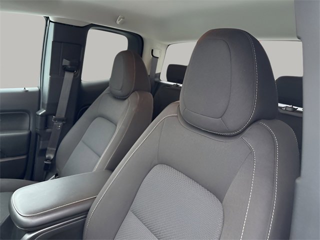 Used 2022 Chevrolet Colorado LT w/ Chrome Appearance Package image 10