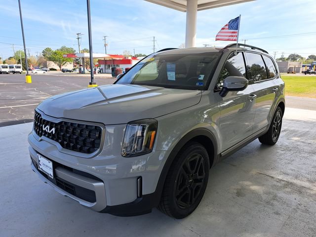 Used 2023 Kia Telluride EX X-Line AWD/4WD image 3