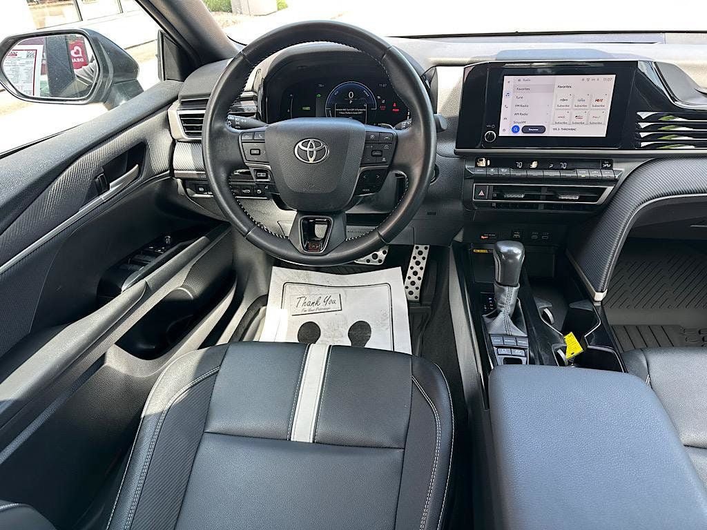 Certified 2025 Toyota Camry SE FWD image 21