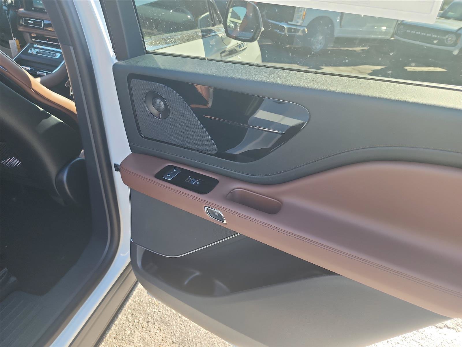 New 2026 Lincoln Aviator Reserve RWD image 21