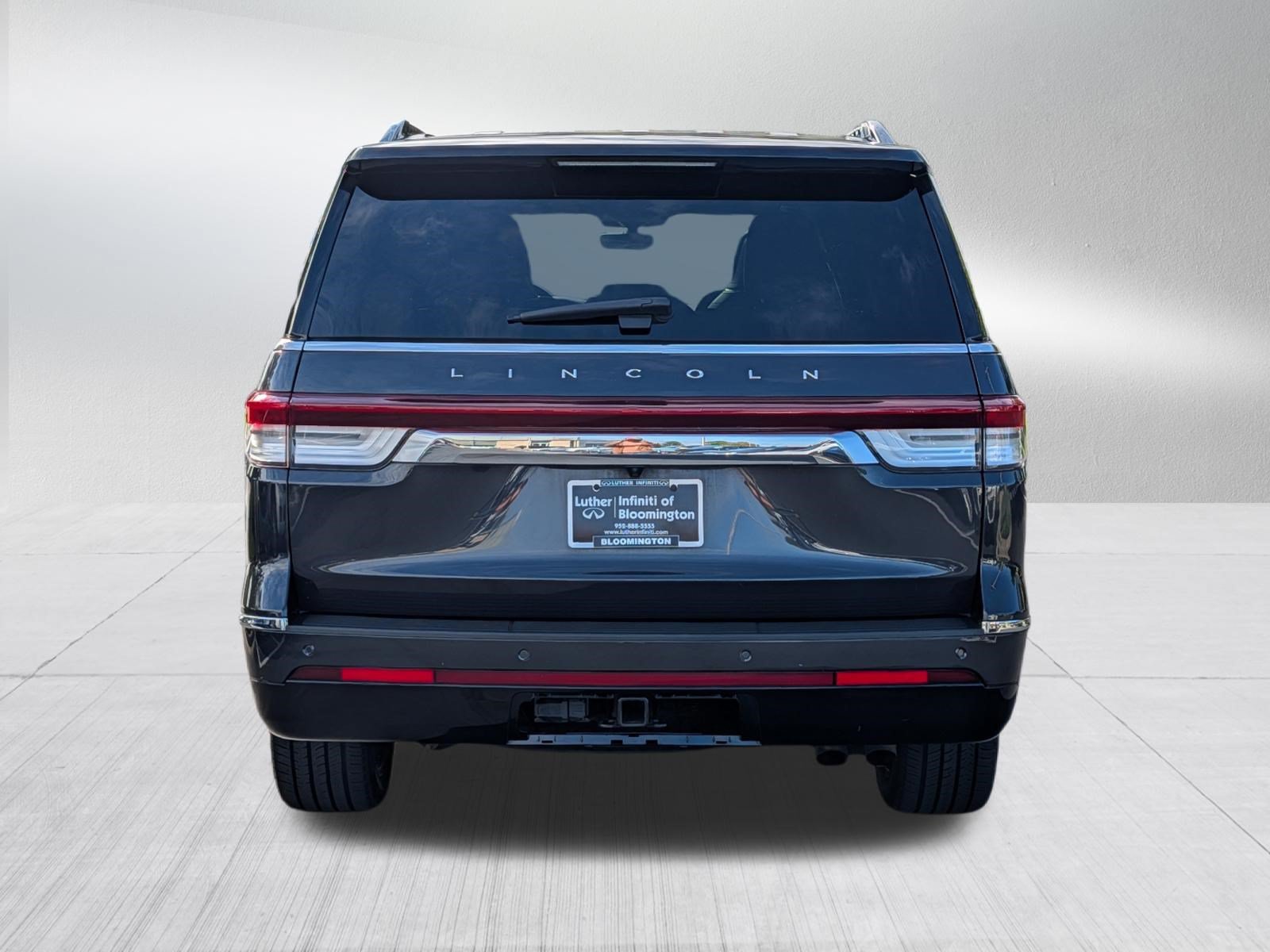 Used 2022 Lincoln Navigator L Reserve AWD/4WD image 6