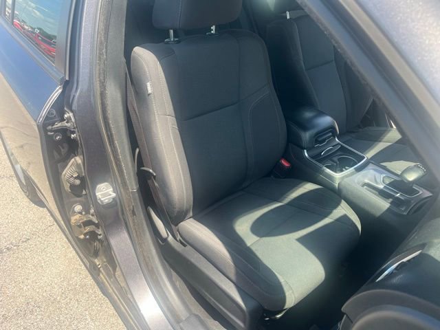 Used 2019 Dodge Charger SXT image 34