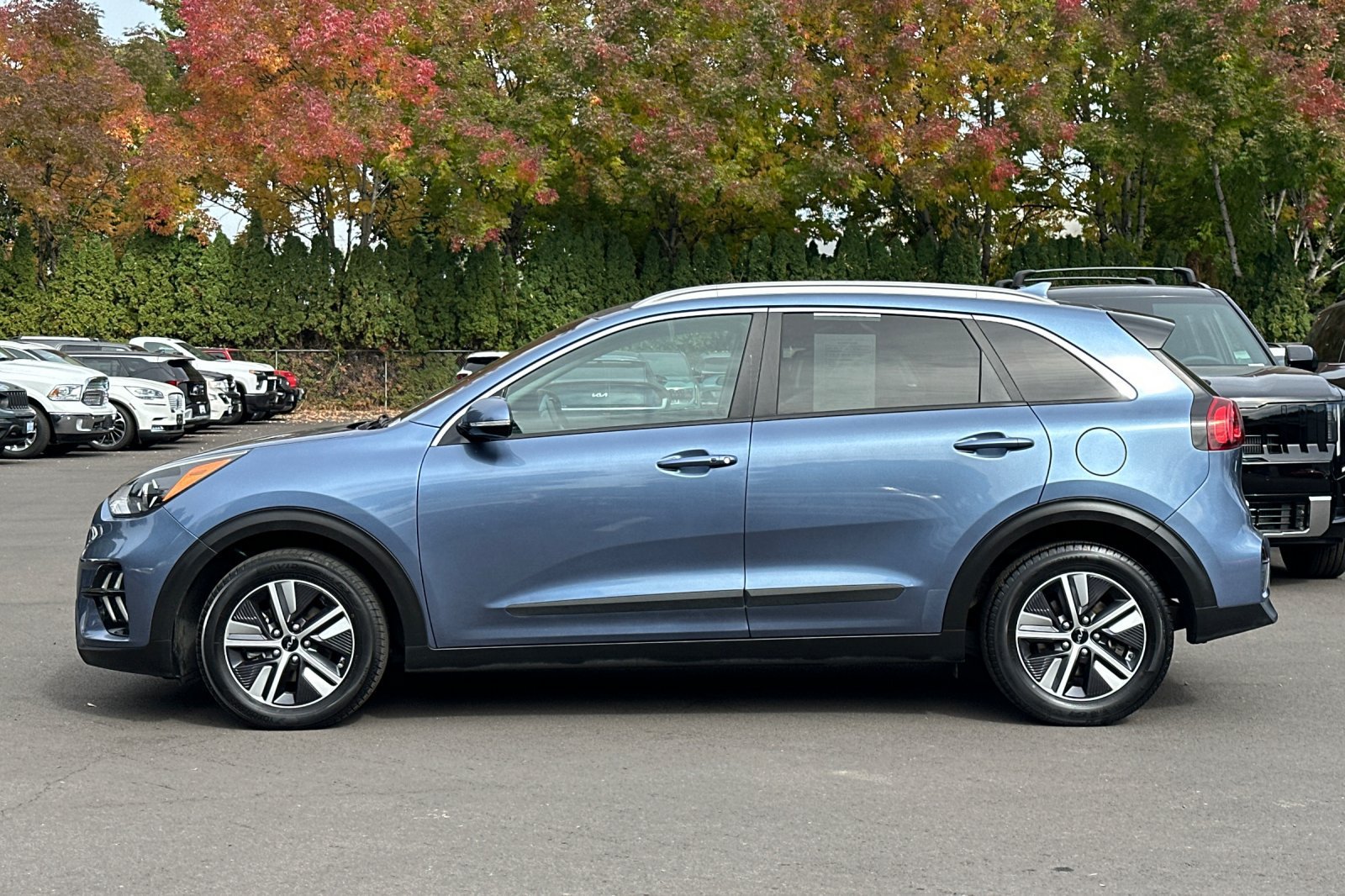 Certified 2022 Kia Niro EX Premium FWD image 7