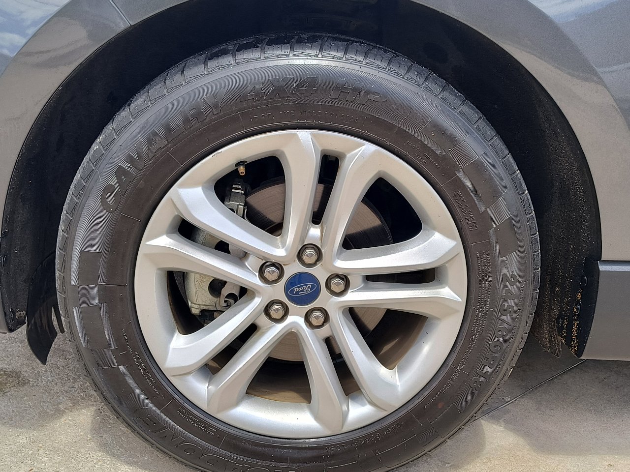 Used 2020 Ford Edge SEL image 13