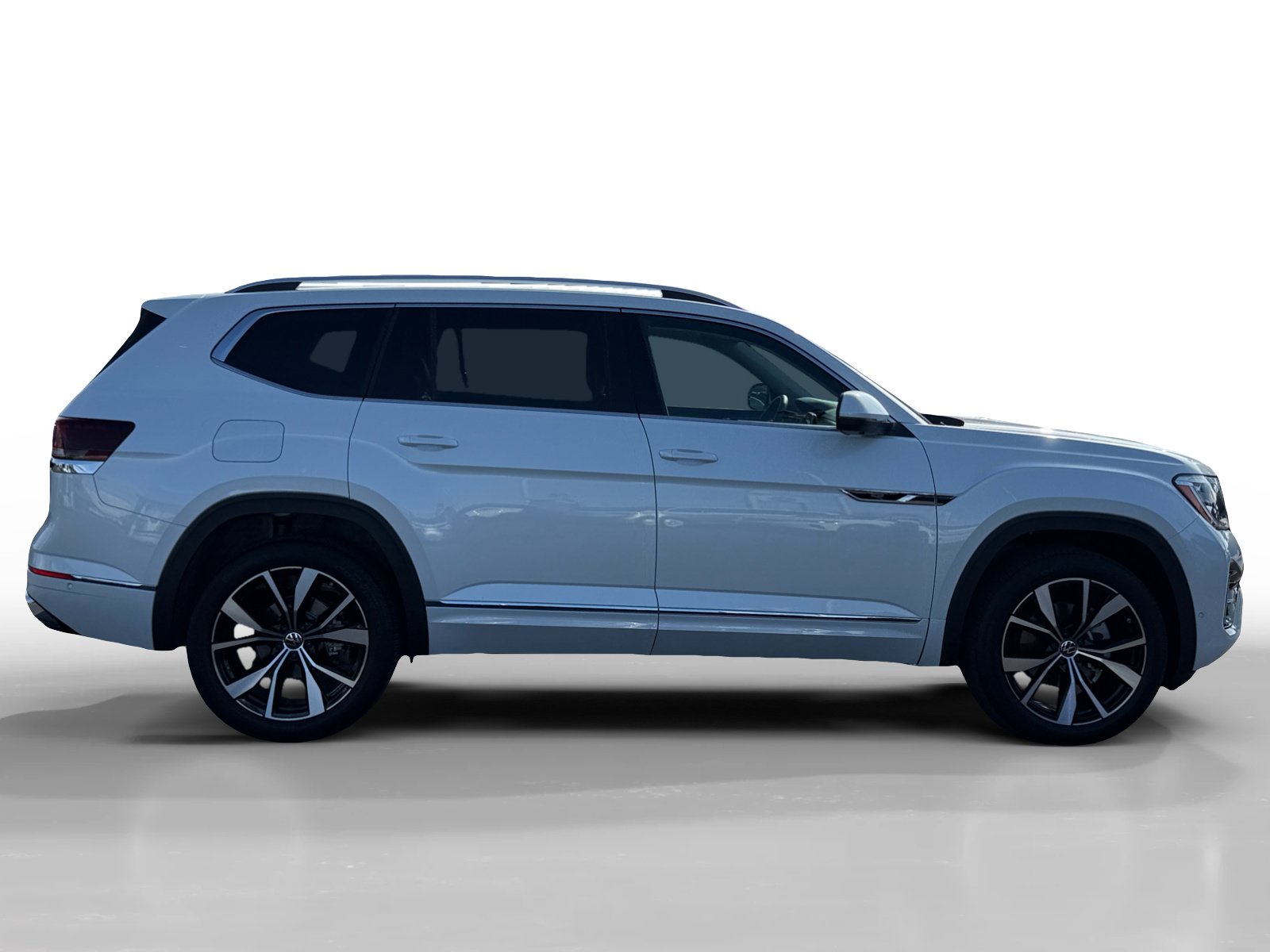 Certified 2026 Volkswagen Atlas SEL Premium R-Line AWD/4WD image 6