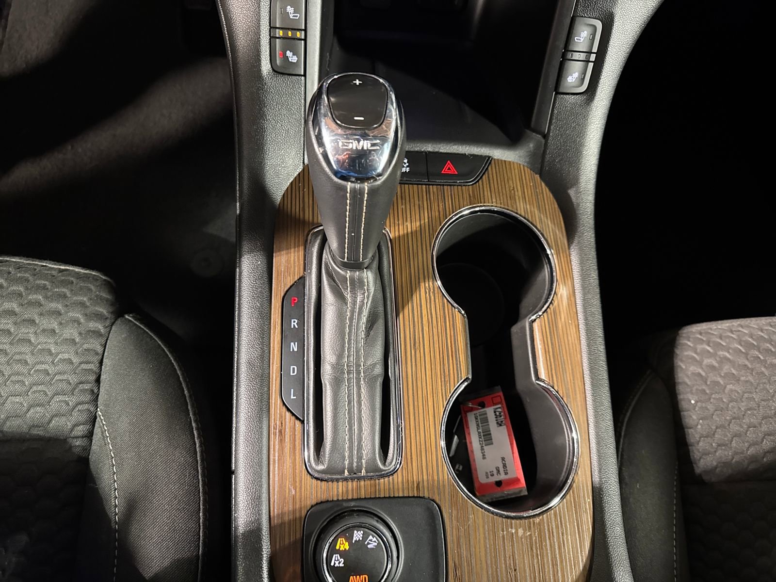 Used 2019 GMC Acadia SLE image 20