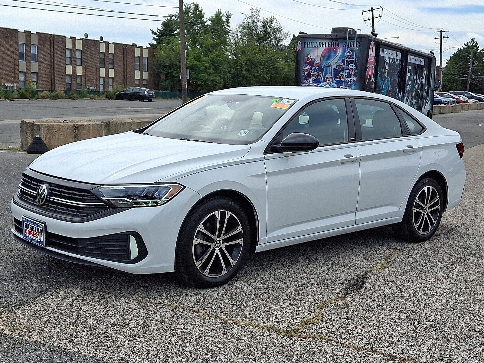 Used 2023 Volkswagen Jetta Sport FWD image 3