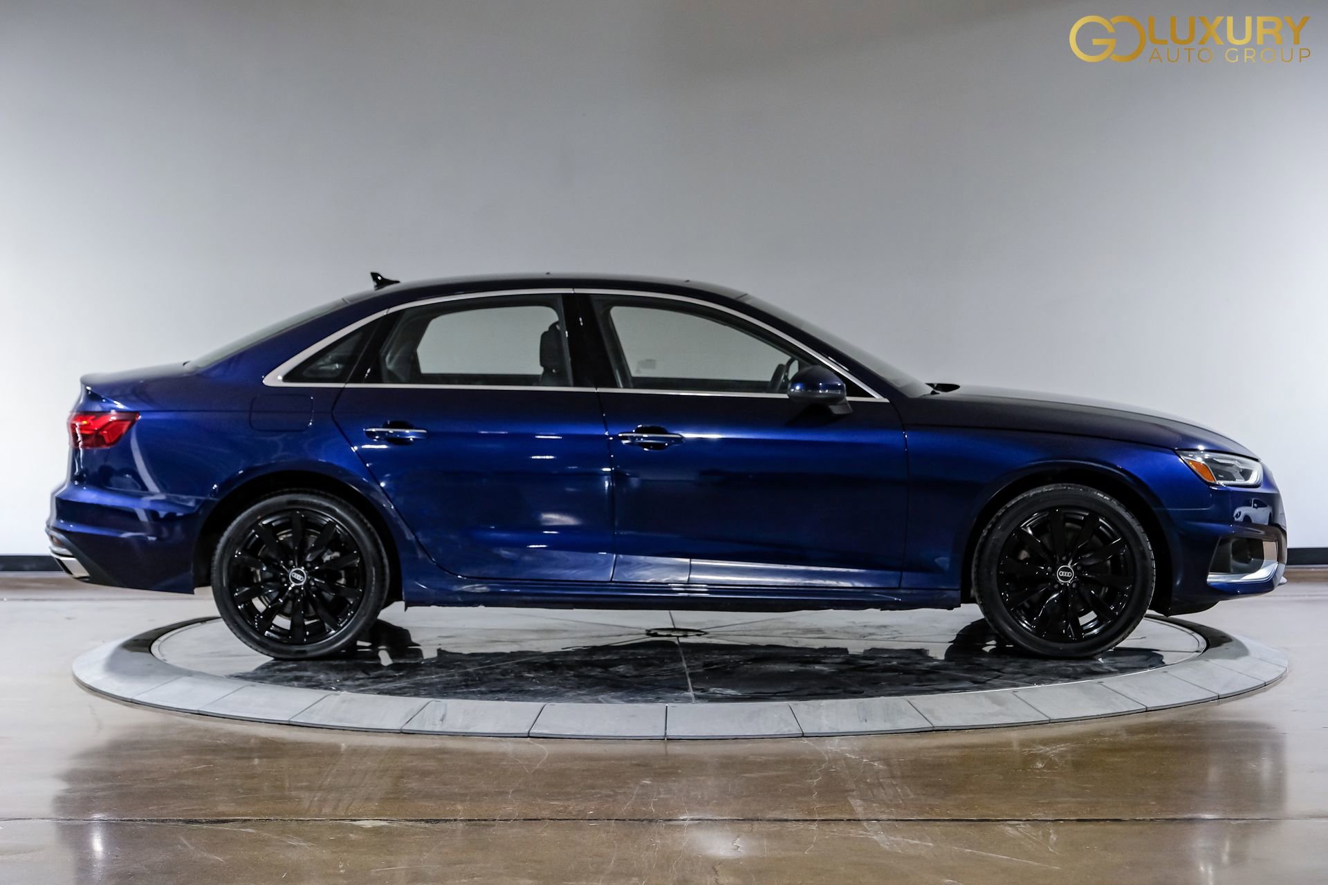 Used 2022 Audi A4 2.0T Premium image 9