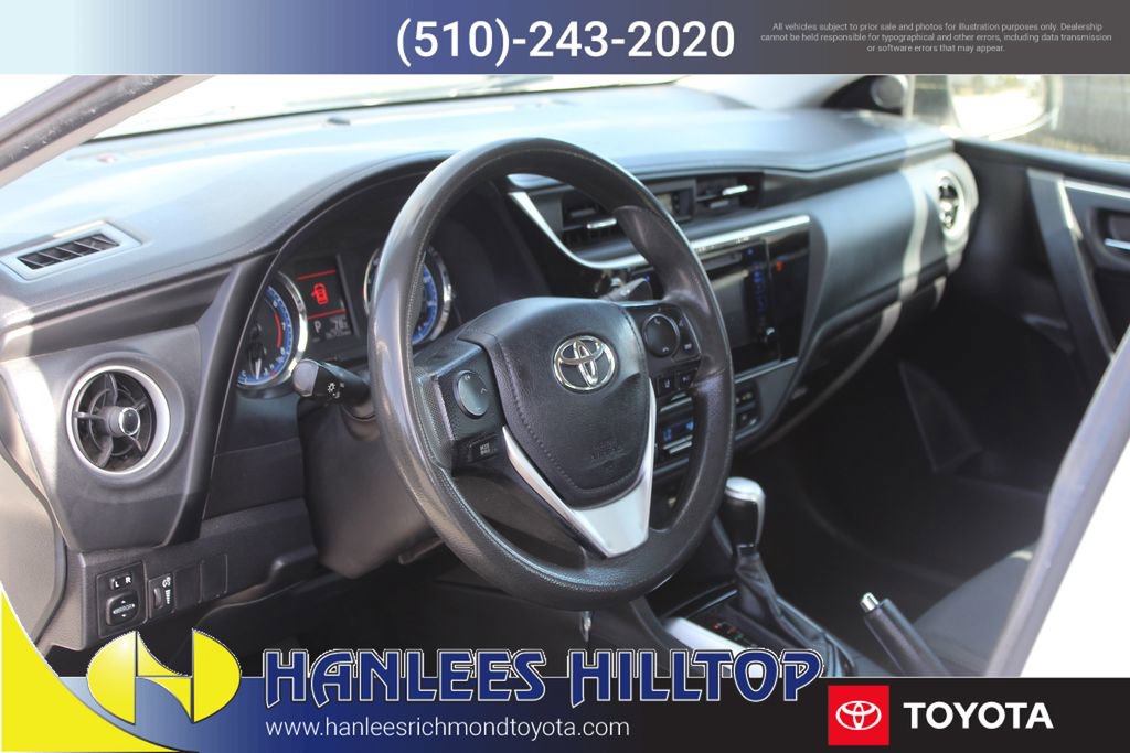 Used 2019 Toyota Corolla LE image 11