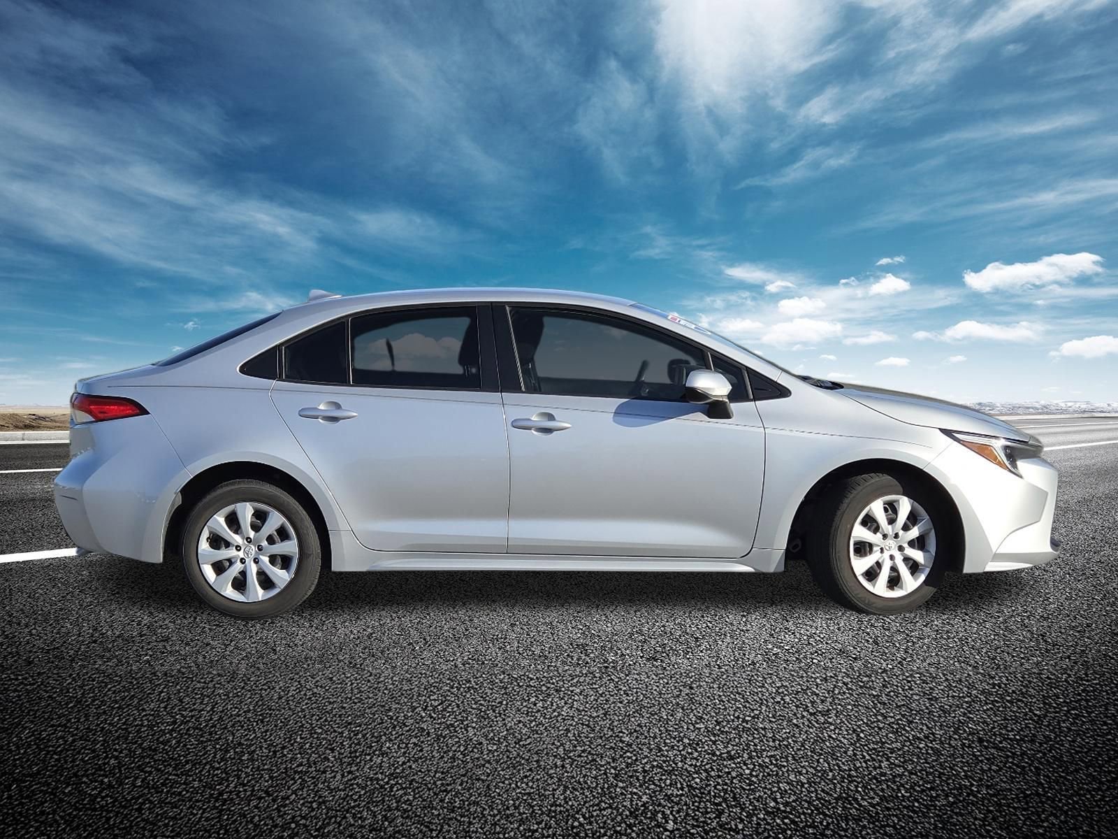 Used 2023 Toyota Corolla LE image 16