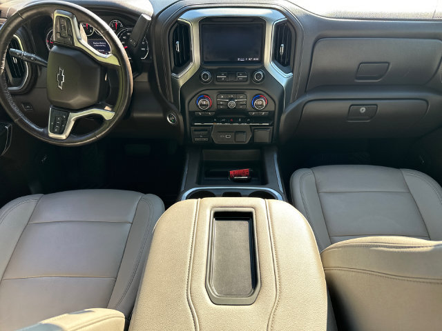 Used 2021 Chevrolet Silverado 1500 RST w/ Convenience Package II AWD/4WD image 18