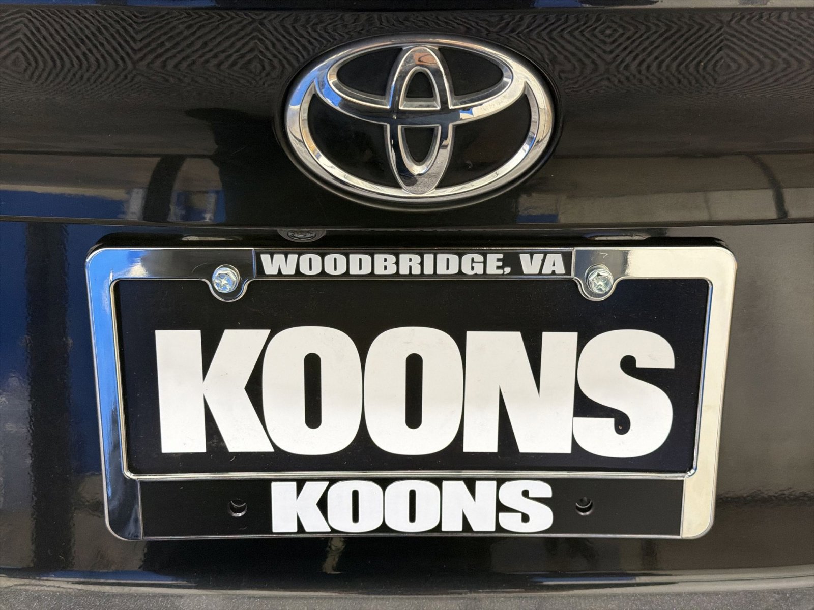 Used 2019 Toyota C-HR XLE image 17