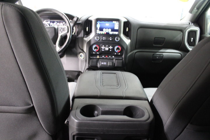 Used 2022 Chevrolet Silverado 1500 RST w/ Redline Edition AWD/4WD image 31