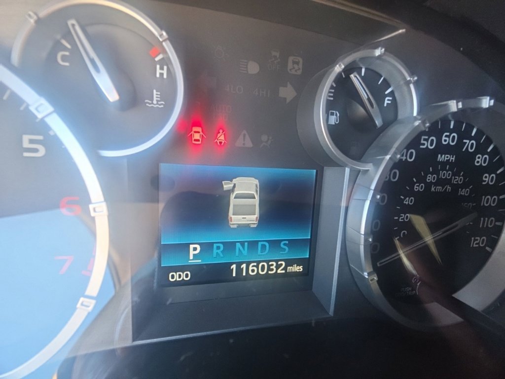 Used 2014 Toyota Tundra SR5 w/ TRD Off Road Package AWD/4WD image 17