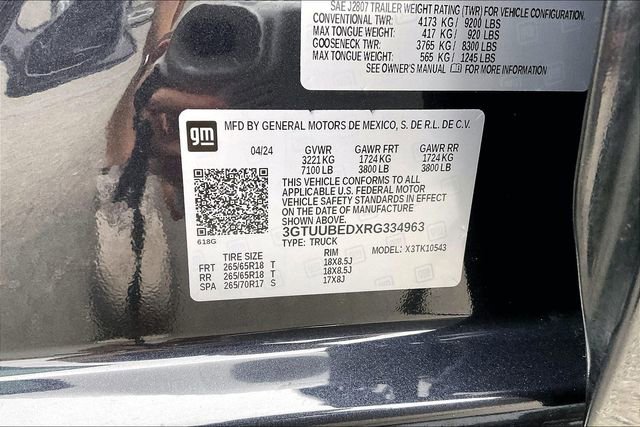 Used 2024 GMC Sierra 1500 SLE w/ X31 Off-Road Package image 14