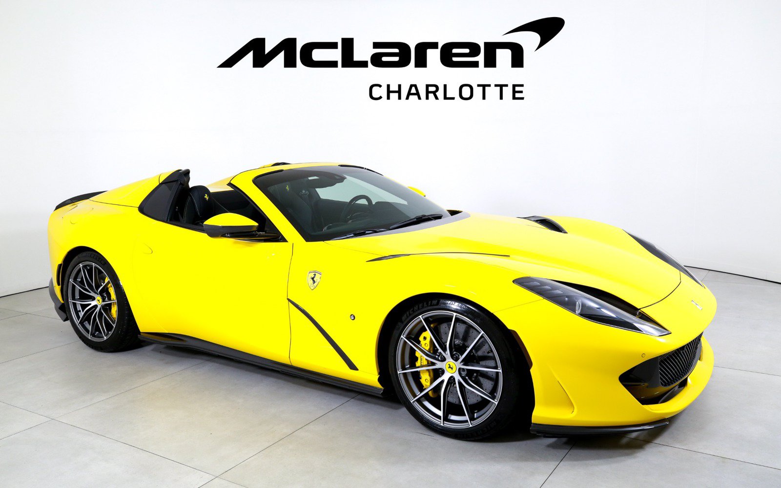 Used 2023 Ferrari 812 GTS RWD image 2