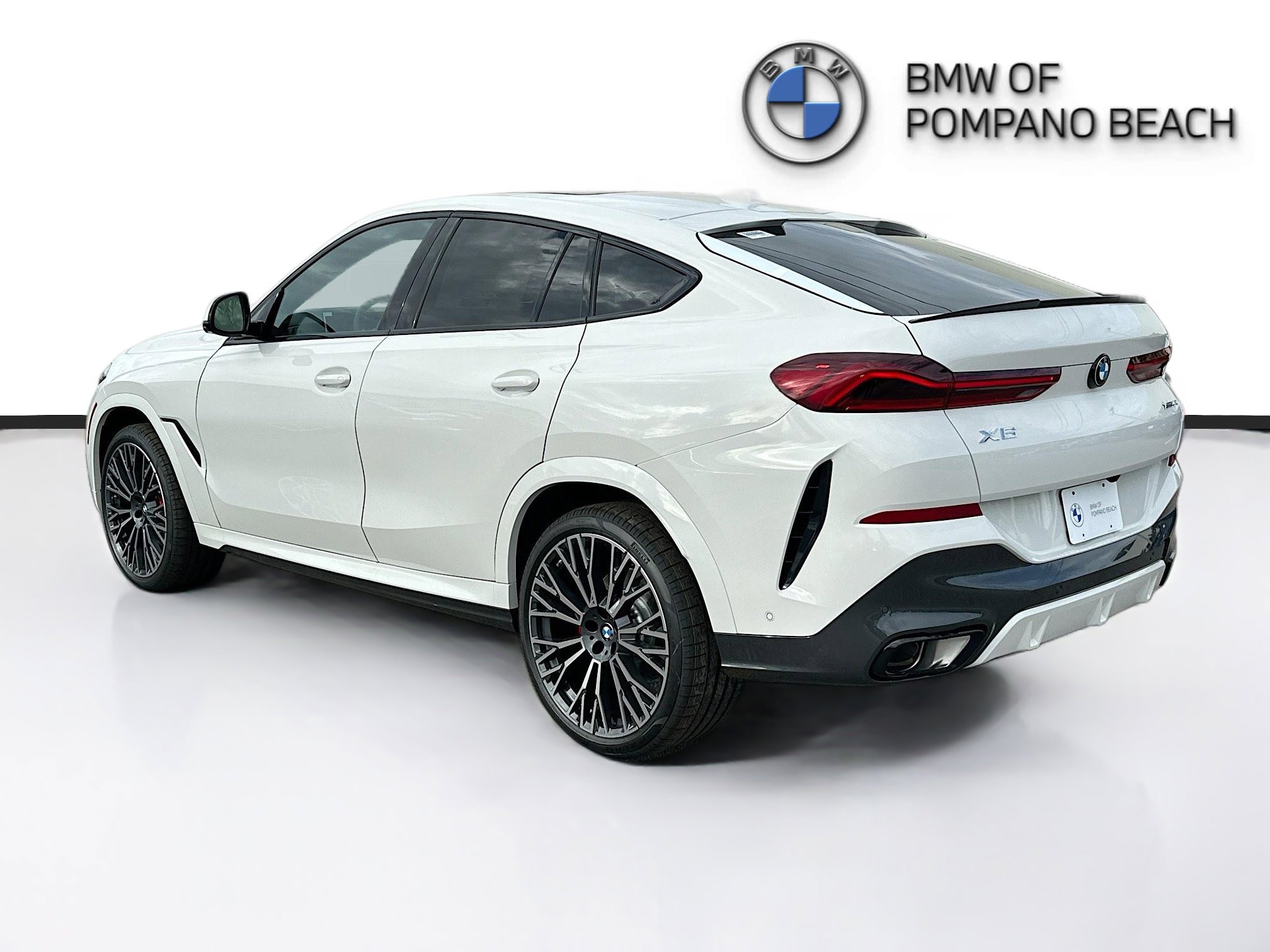 New 2026 BMW X6 xDrive40i w/ Premium Package image 4
