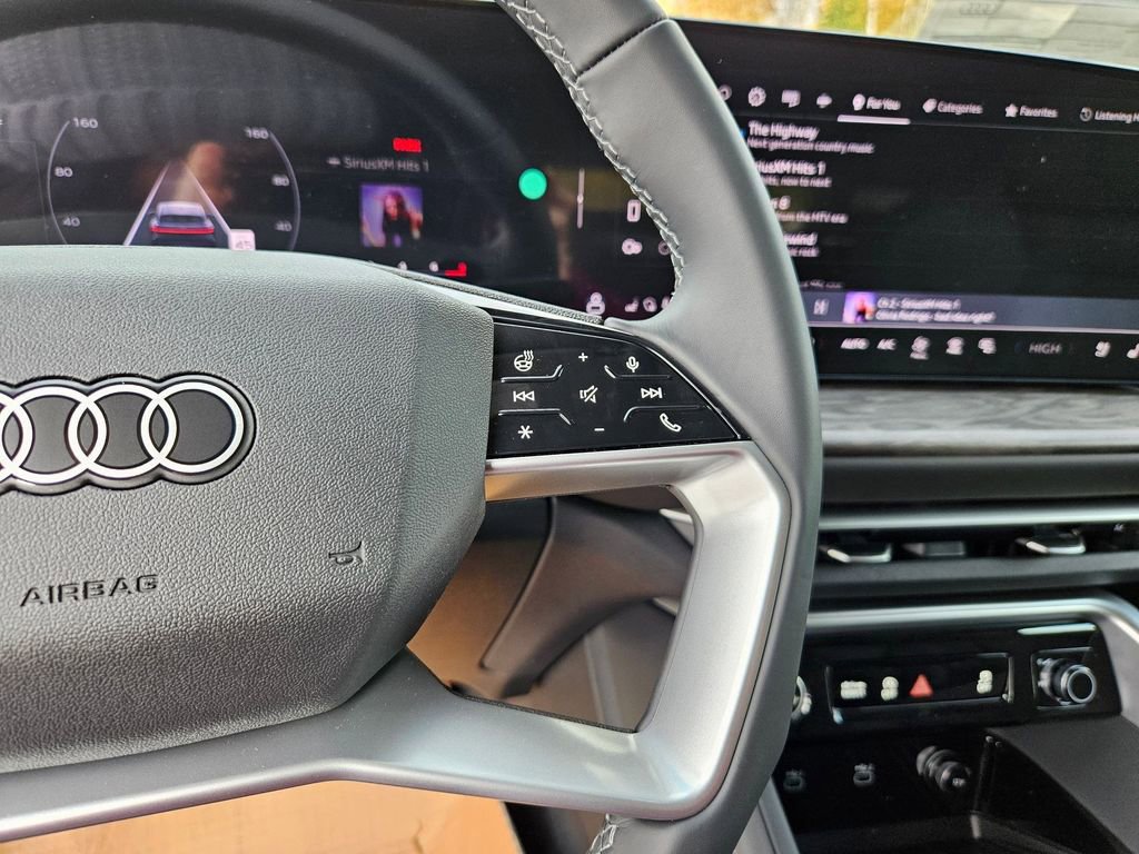 New 2025 Audi Q5 Premium Plus image 12
