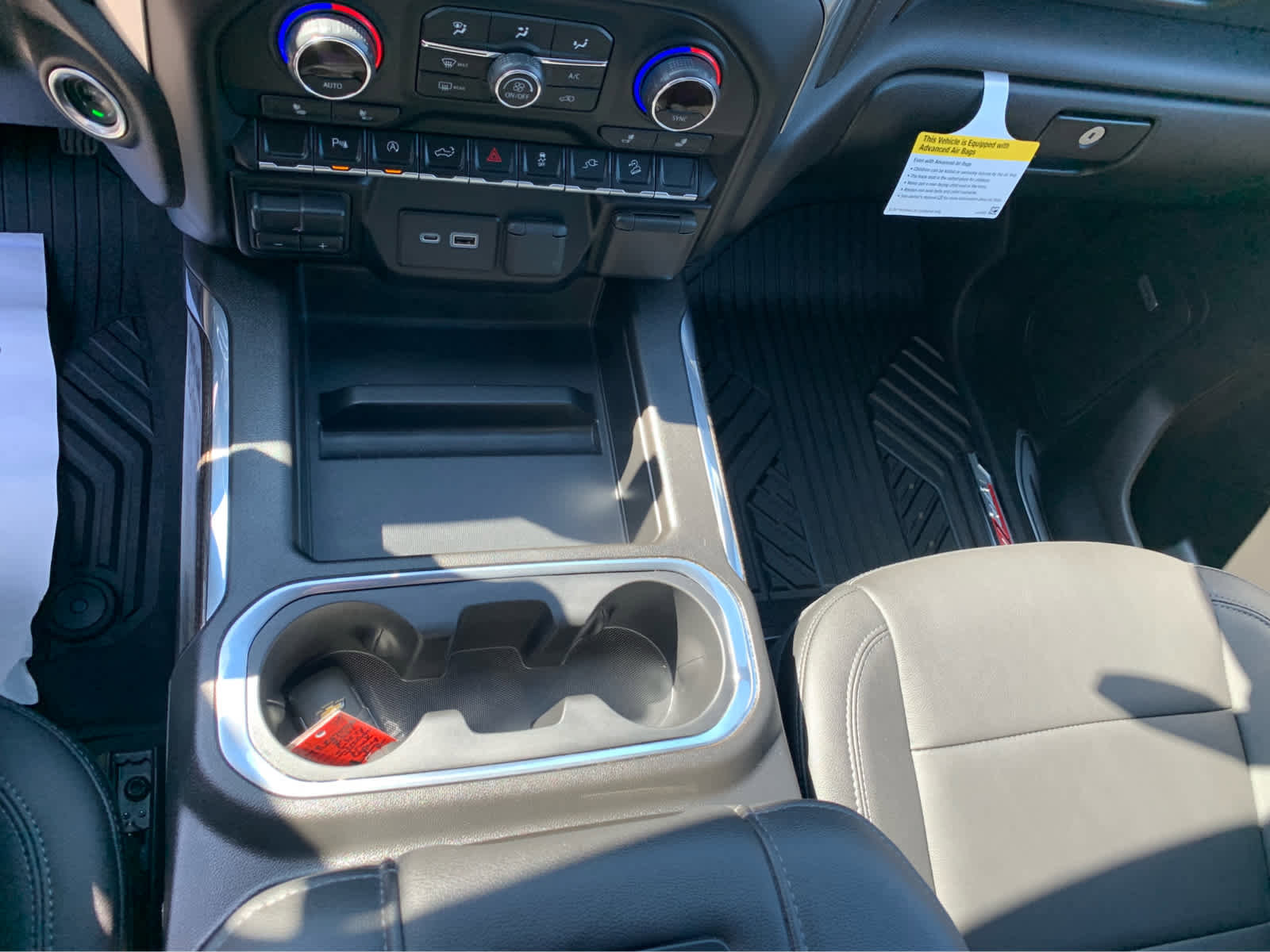 Used 2021 Chevrolet Silverado 1500 LT Trail Boss w/ Convenience Package II image 18