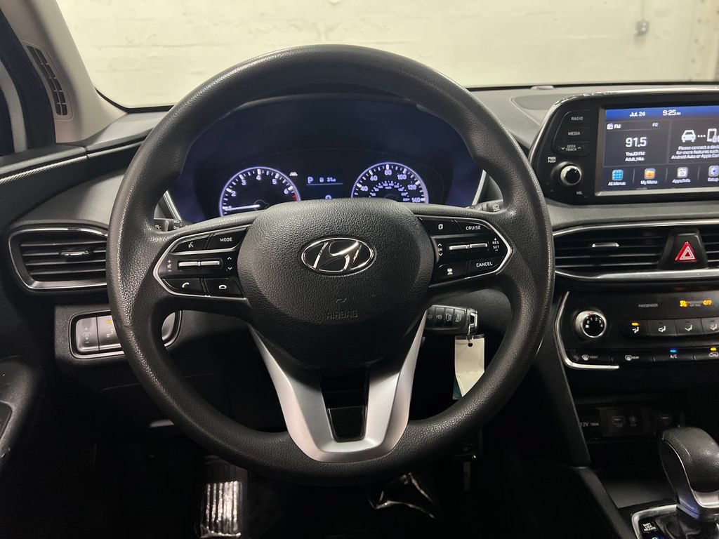 Used 2019 Hyundai Santa Fe SE FWD image 16