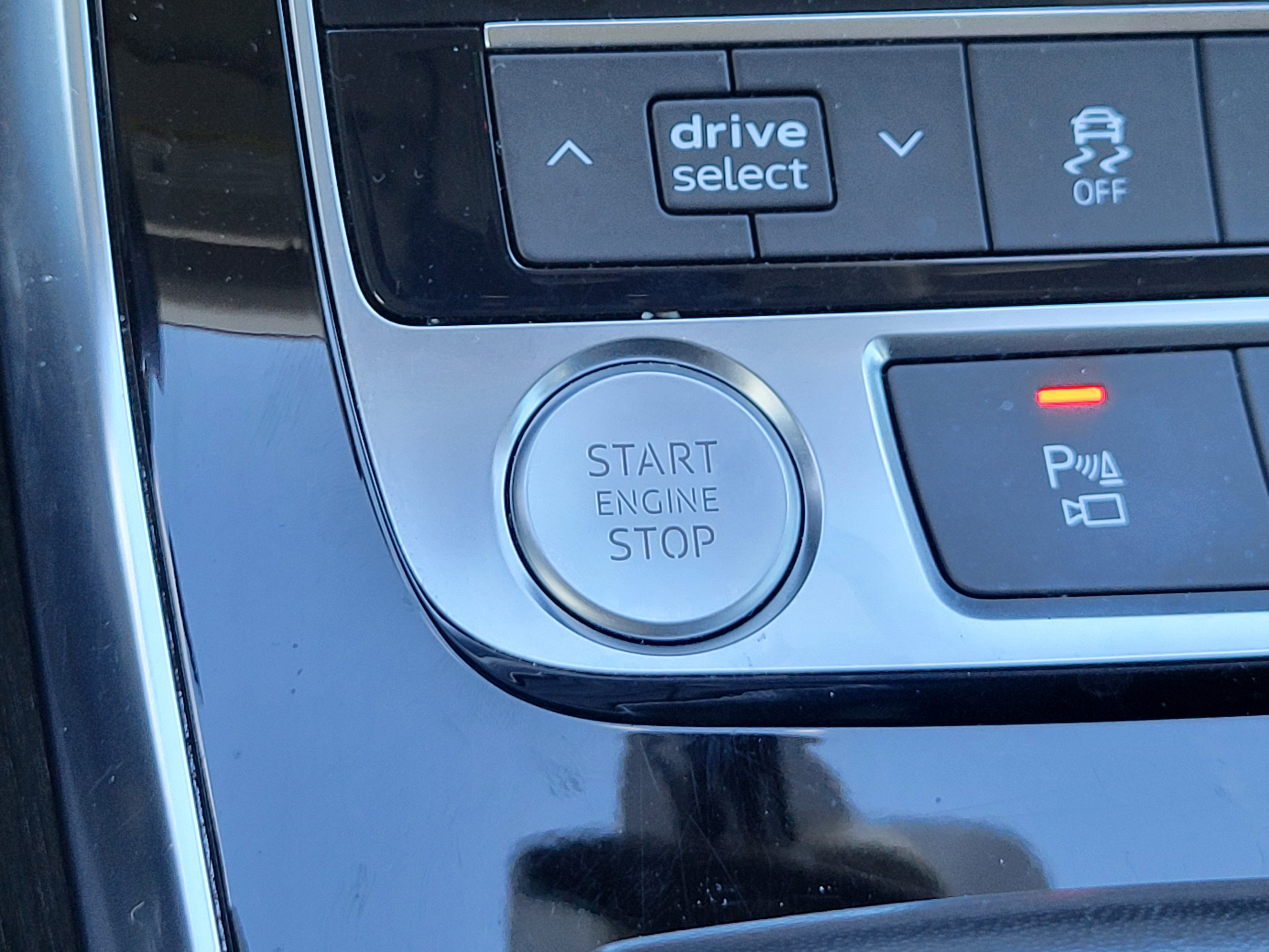 Used 2020 Audi Q8 Premium Plus image 55