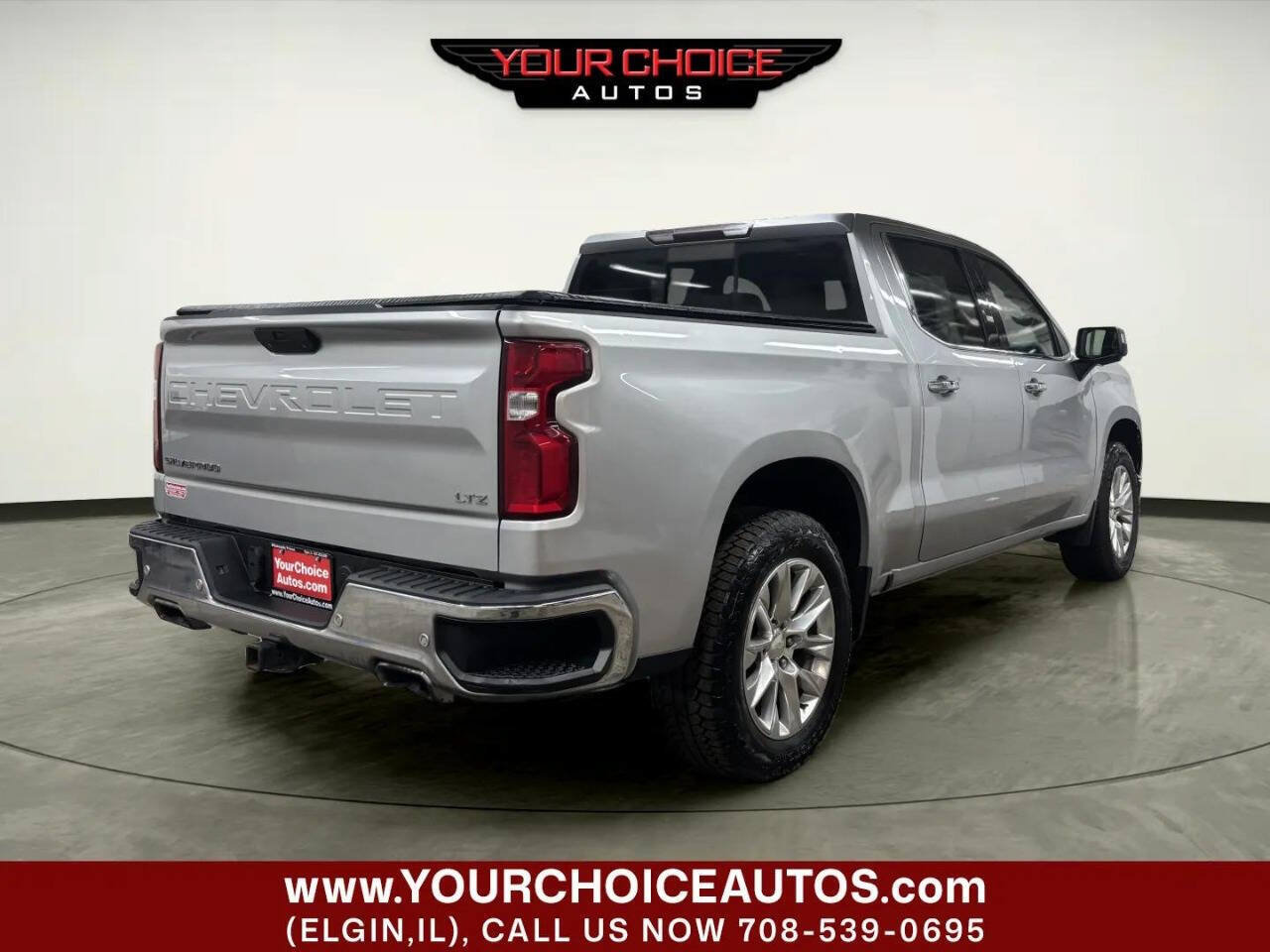 Used 2019 Chevrolet Silverado 1500 LTZ w/ LTZ Premium Package AWD/4WD image 6