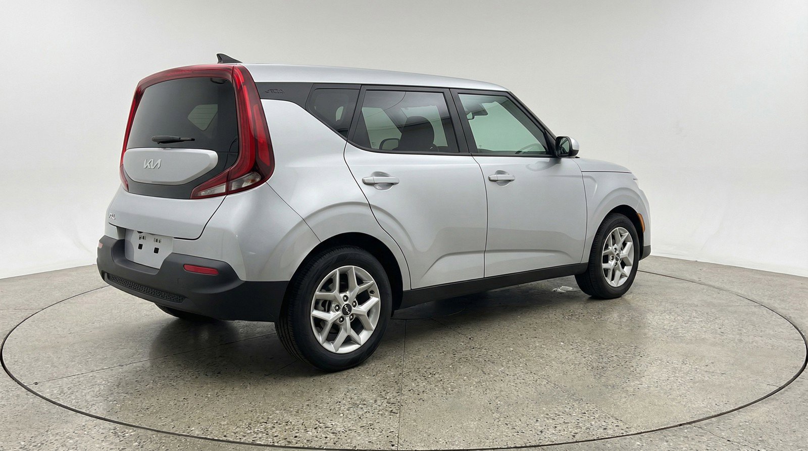 Used 2025 Kia Soul LX w/ LX Technology Package image 9