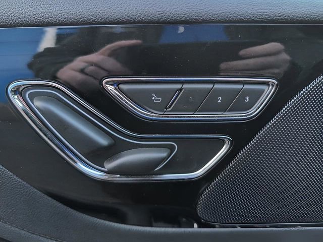 Used 2023 Lincoln Aviator AWD w/ Premium Package image 16