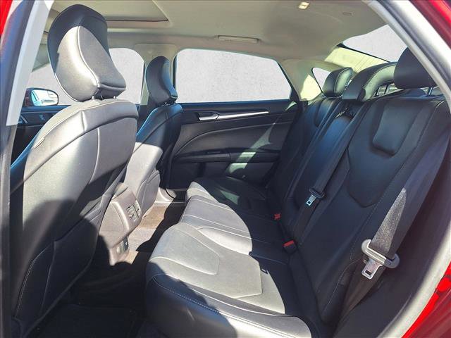 Used 2018 Ford Fusion Titanium image 15