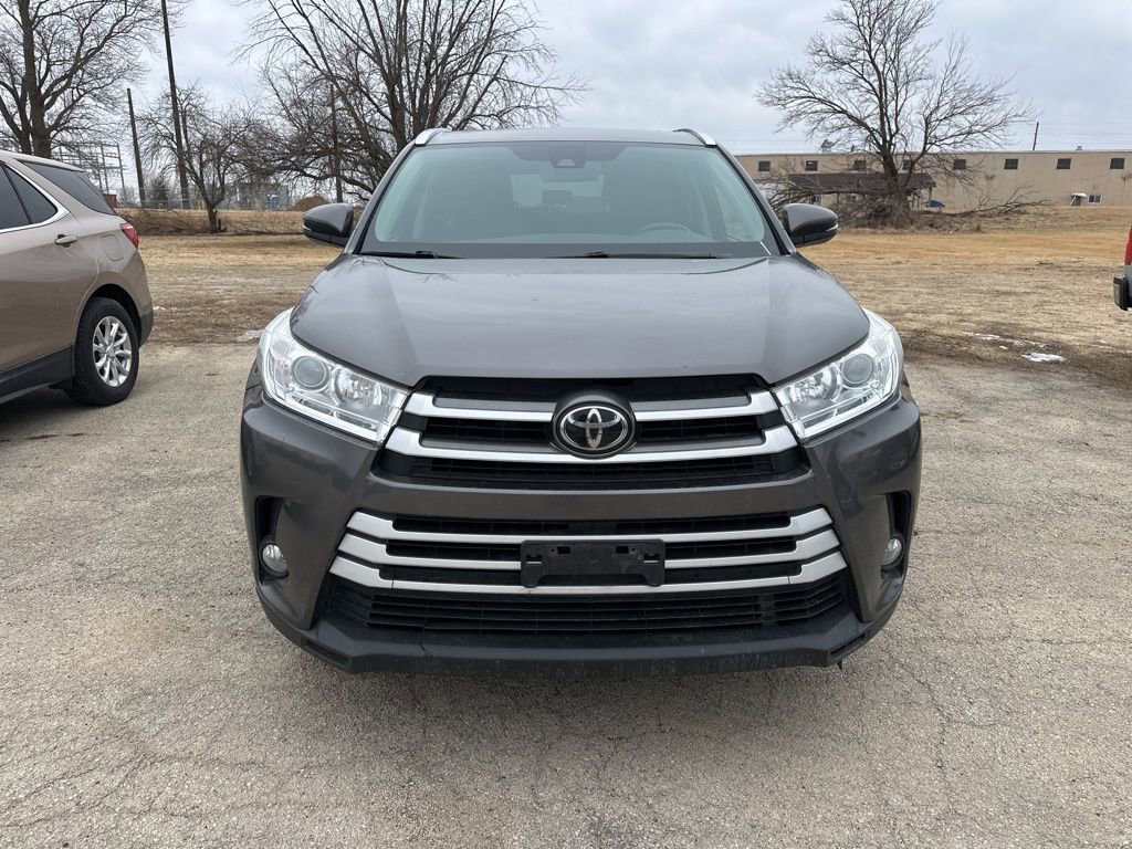 Used 2017 Toyota Highlander XLE image 20