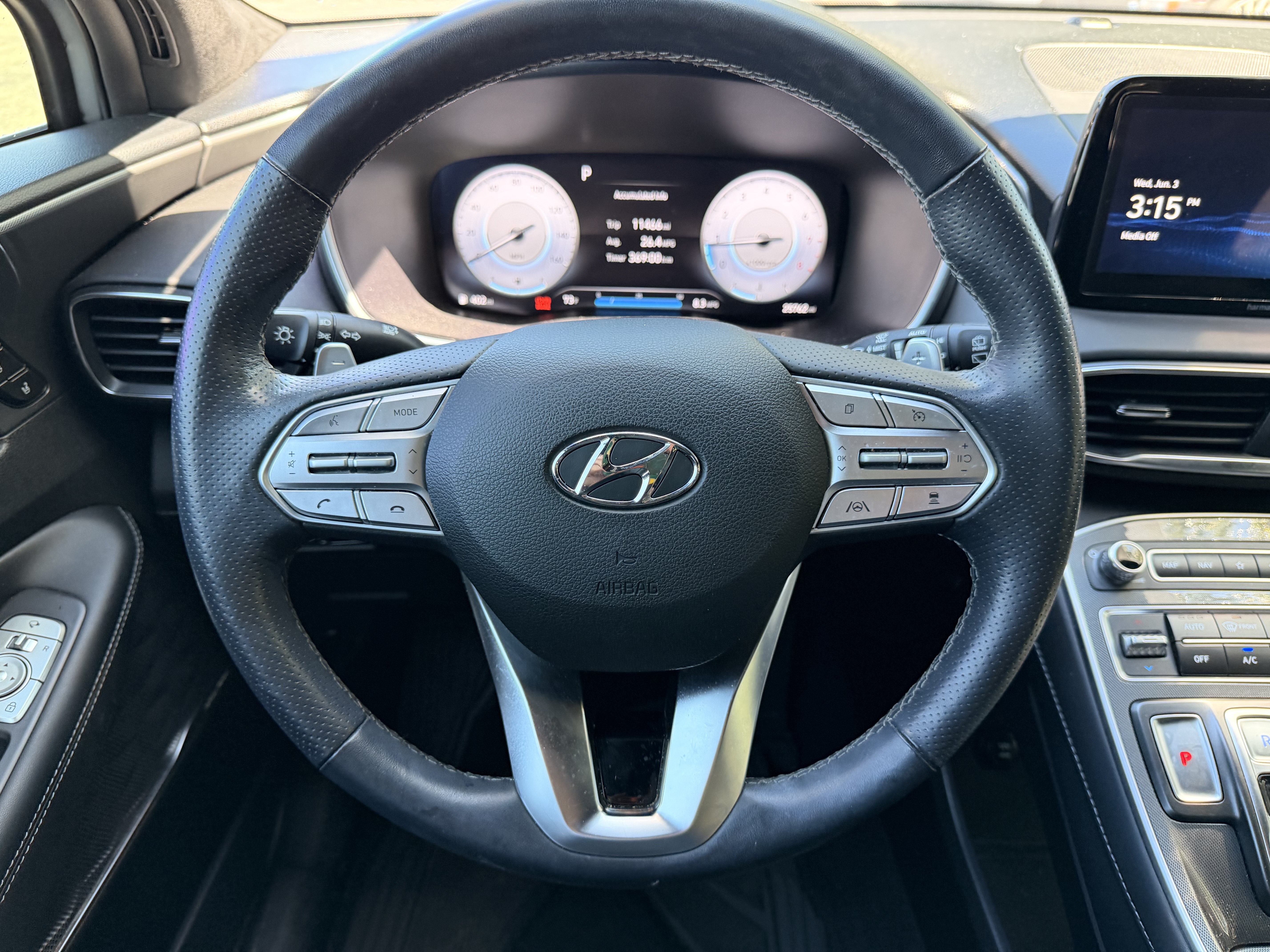 Used 2023 Hyundai Santa Fe Calligraphy FWD image 17