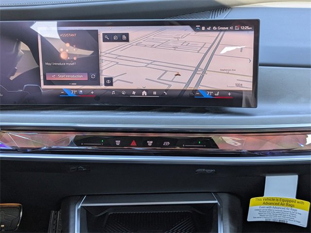 New 2026 BMW 740i w/ Executive Package image 18