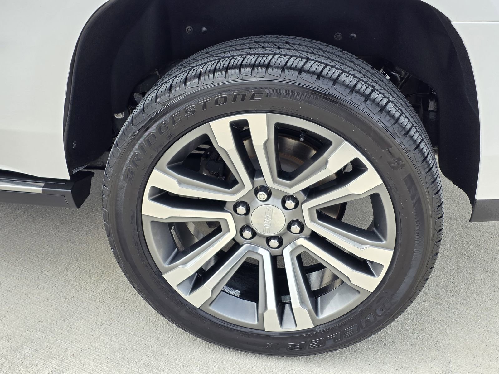 Used 2020 GMC Yukon Denali w/ Denali Ultimate Package image 35