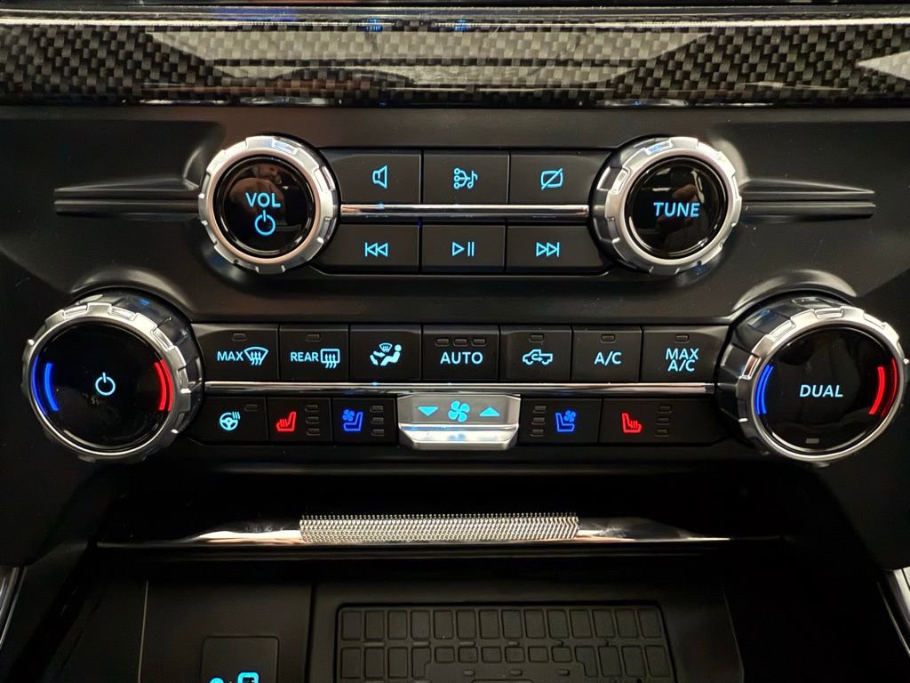 New 2024 Ford F150 Lariat w/ Equipment Group 502A High image 34