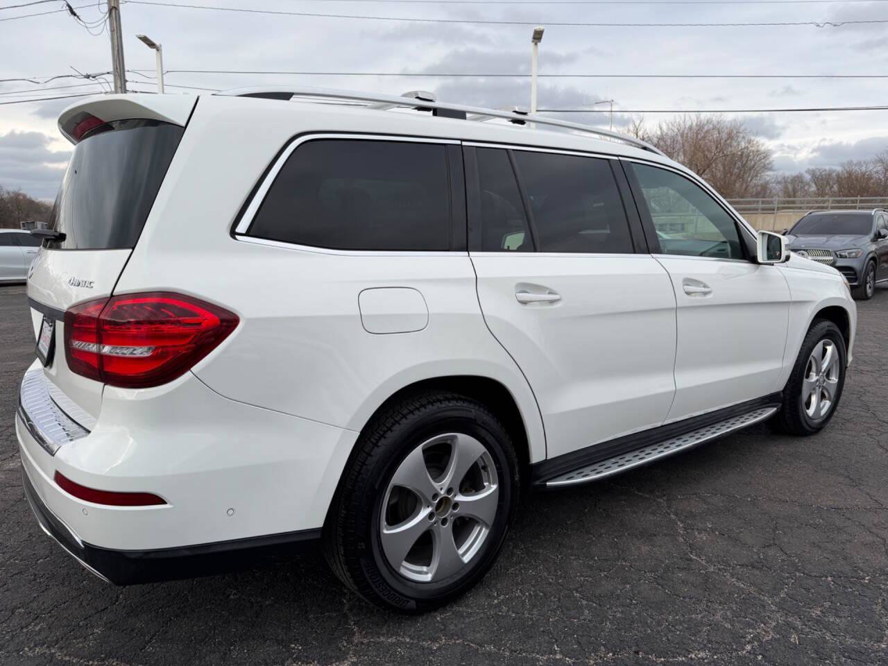 Used 2017 Mercedes-Benz GLS 450 4MATIC w/ Premium Package image 10