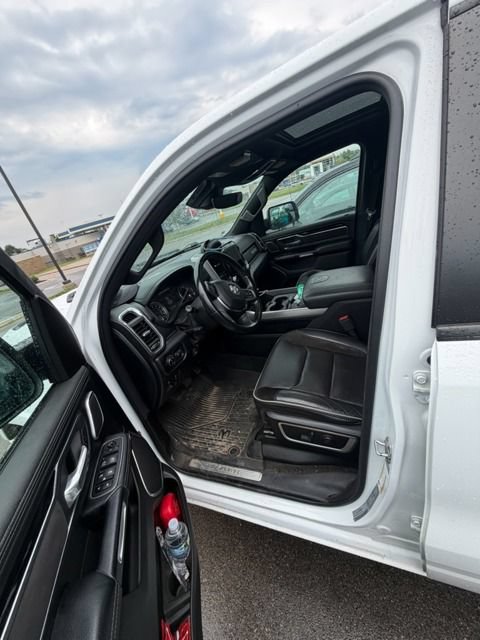 Used 2021 RAM 1500 Laramie AWD/4WD image 7